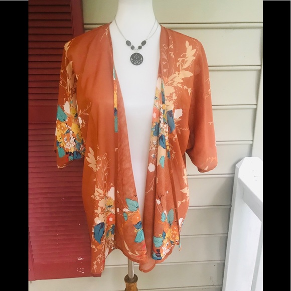 CURE. Tops - CURE. Kimono Style Floral Open Tunic. XL